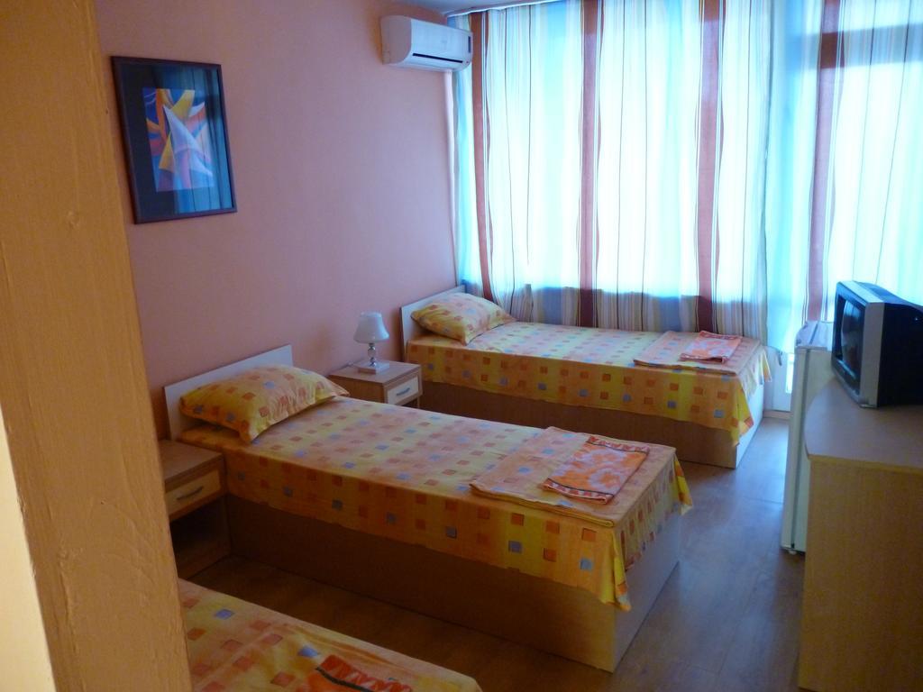 Hotel Zora Kranevo Rum bild